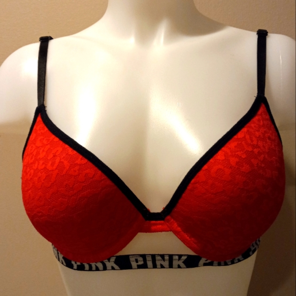 Victoria's Secret Pink Wear Everywhere Push-Up Bra In Very ‎ Red Size 34C